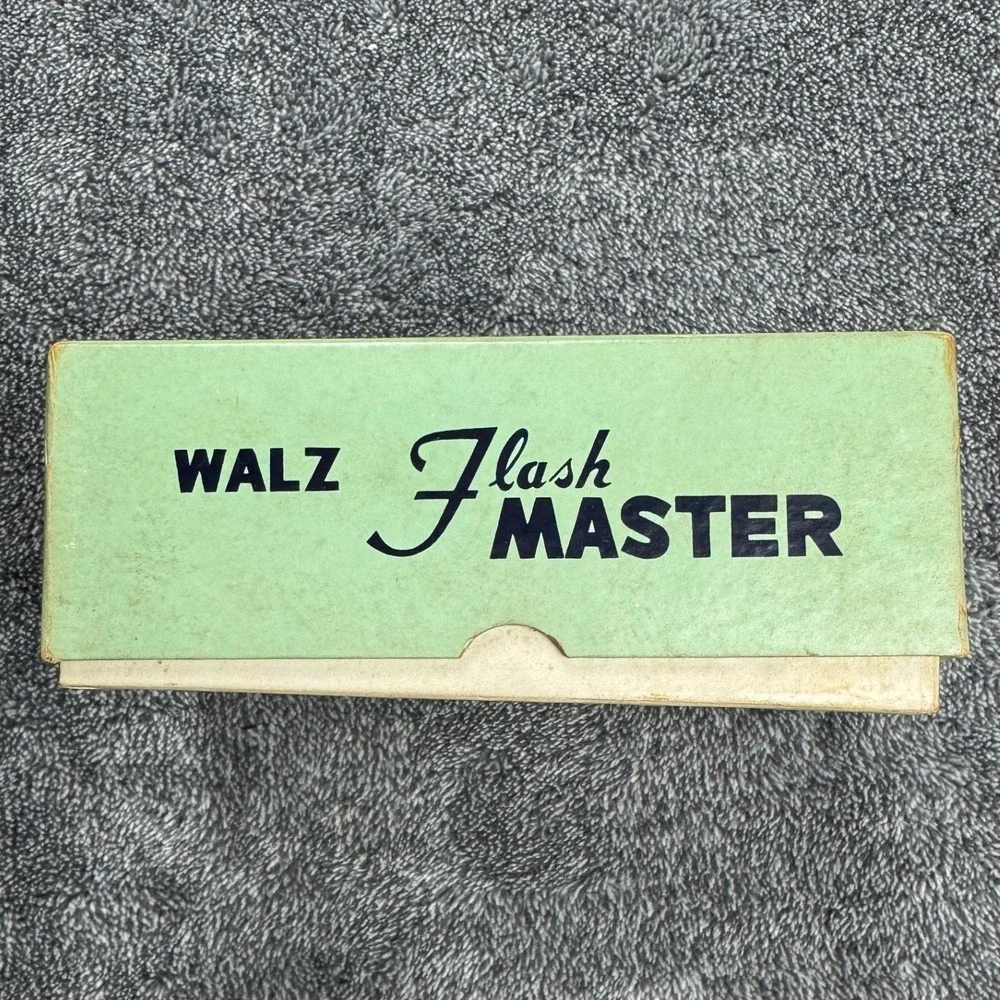 Walz Flash Master Vintage Folding Fan Camera Flash Unit with‎ Original Box Black